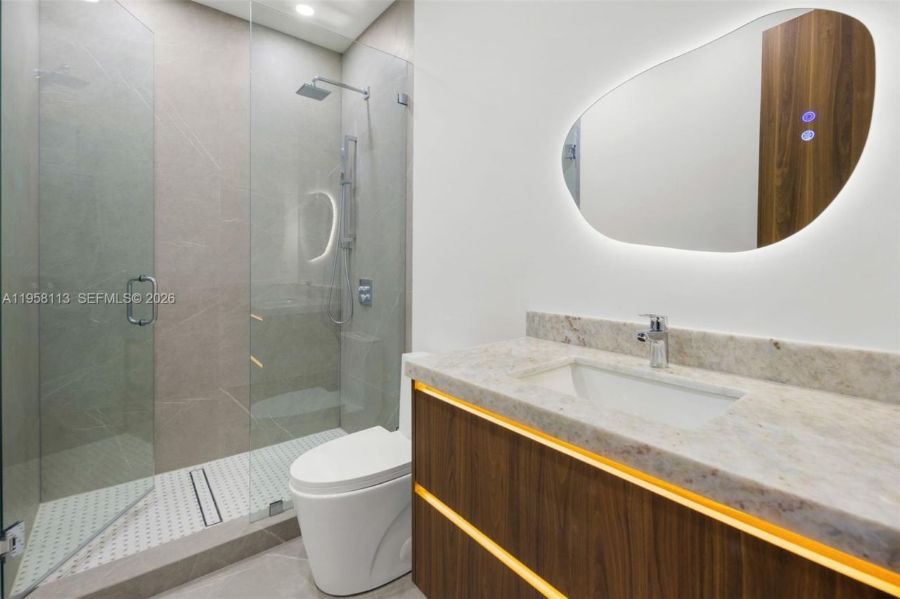 441 NW 44th St , Miami, FL 33127 Photo