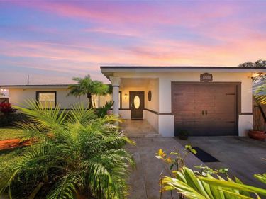 5950 49 AVENUE N, KENNETH CITY, FL 33709