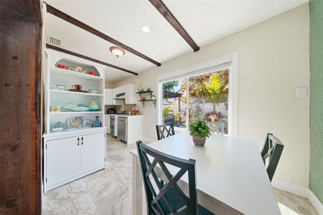 5950 49 Avenue N, Kenneth City, FL 33709 Photo