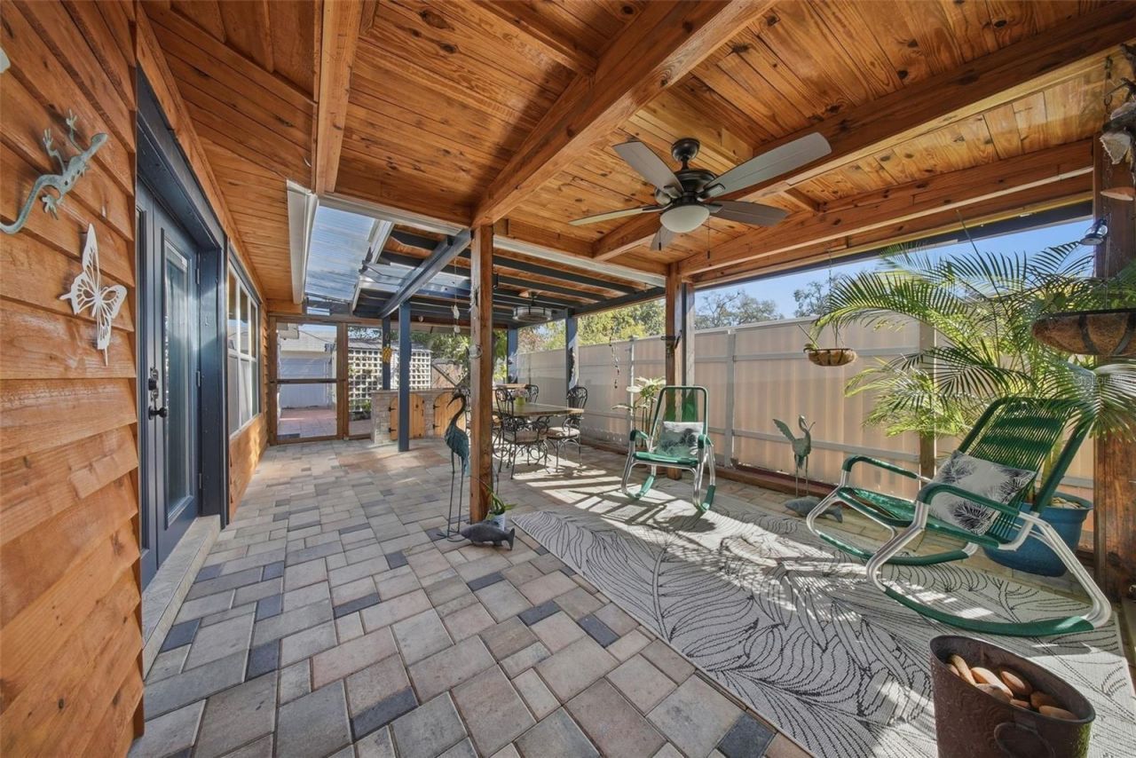 5950 49 Avenue N, Kenneth City, FL 33709 Photo