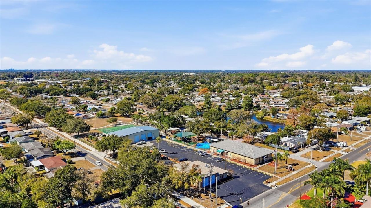 5950 49 Avenue N, Kenneth City, FL 33709 Photo