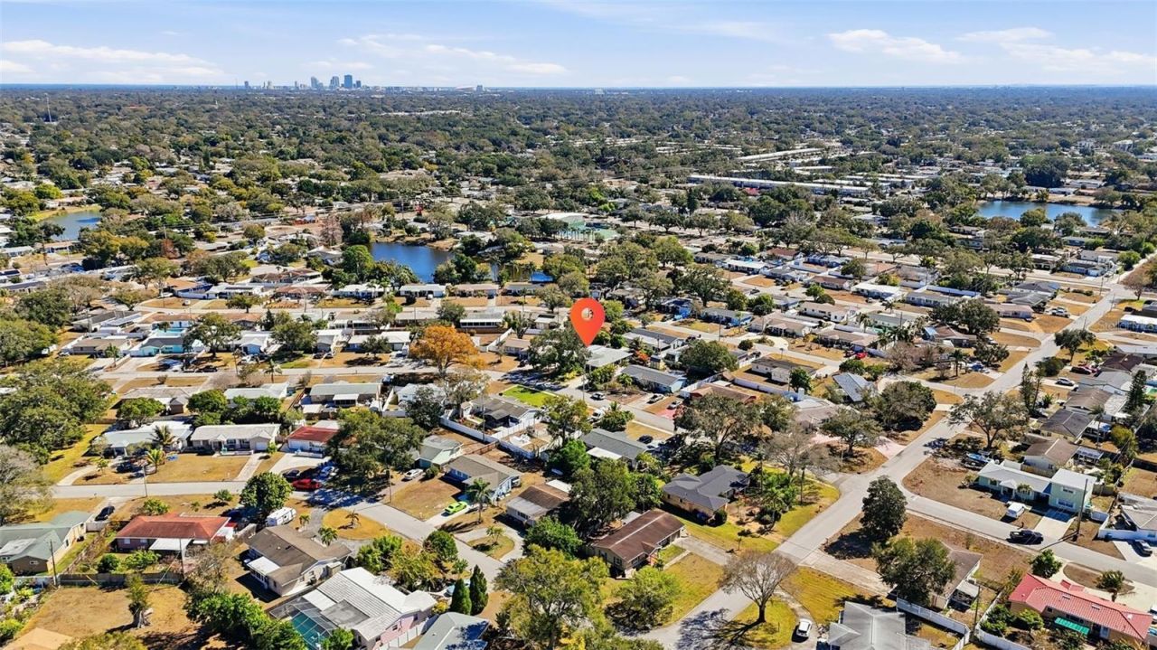 5950 49 Avenue N, Kenneth City, FL 33709 Photo