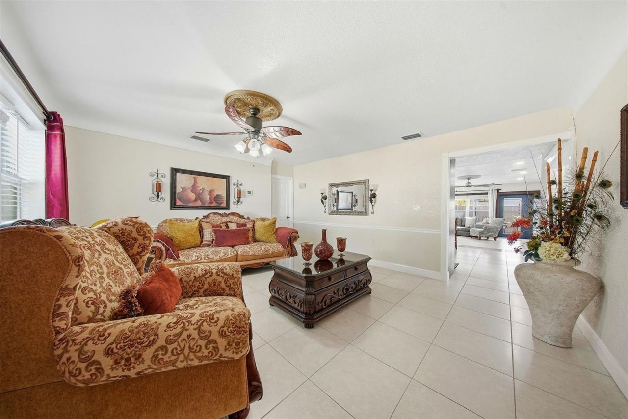 5950 49 Avenue N, Kenneth City, FL 33709 Photo