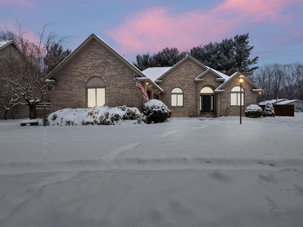 57090 Coppergate Drive, Elkhart, IN 46516