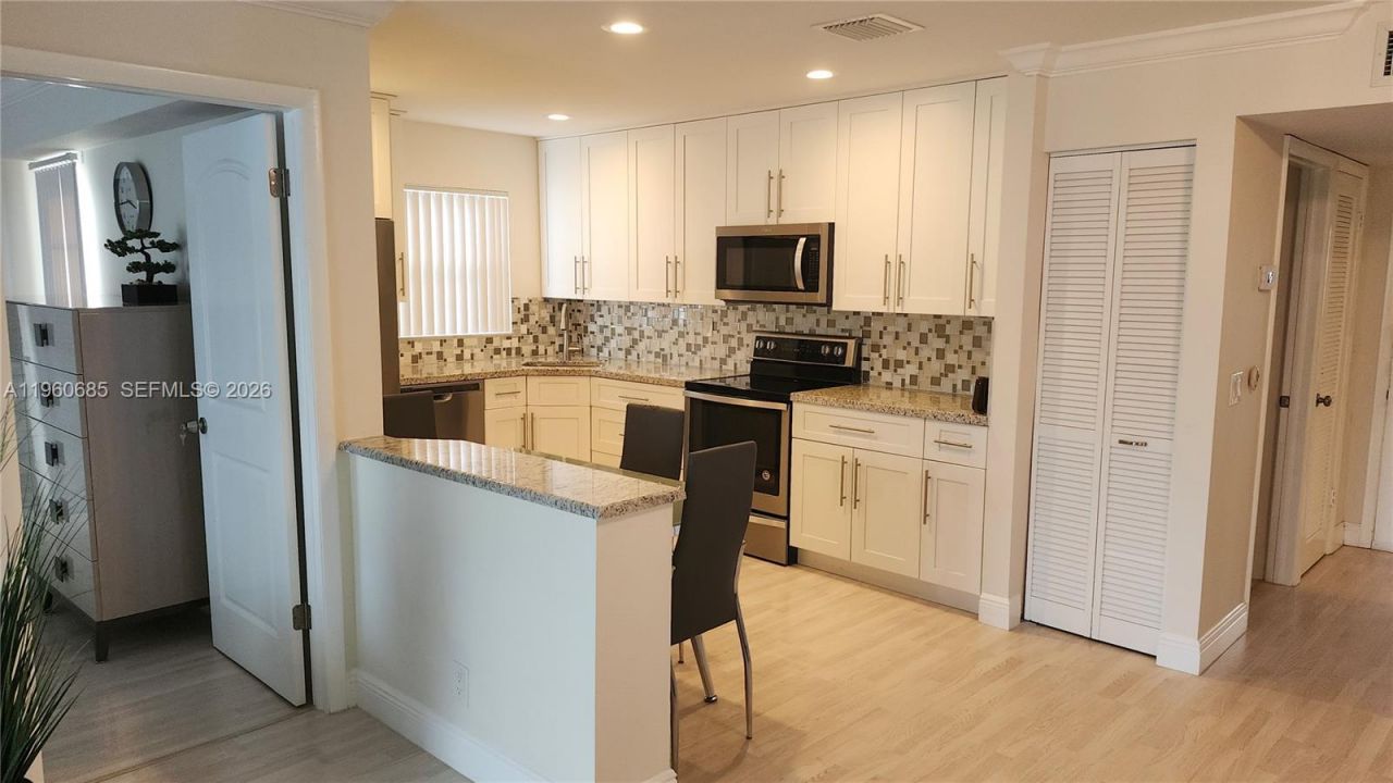 141 Piedmont C, Unit 141, Delray Beach, FL 33484 Photo