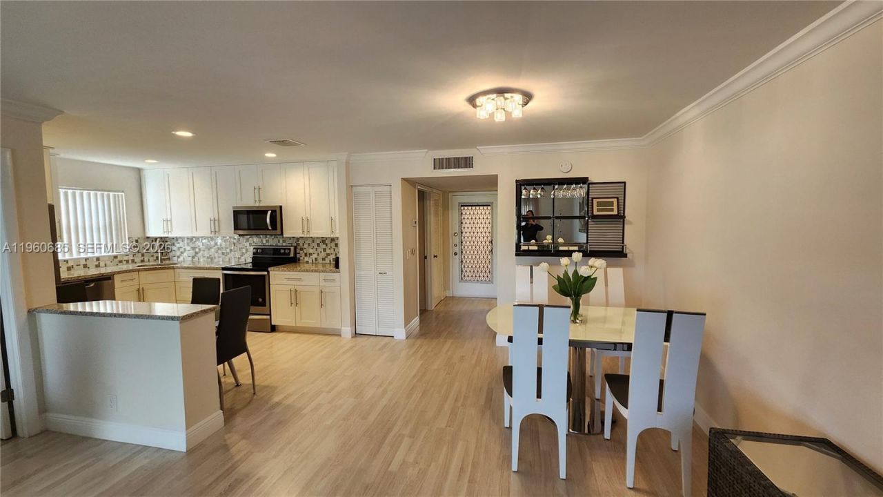 141 Piedmont C, Unit 141, Delray Beach, FL 33484 Photo