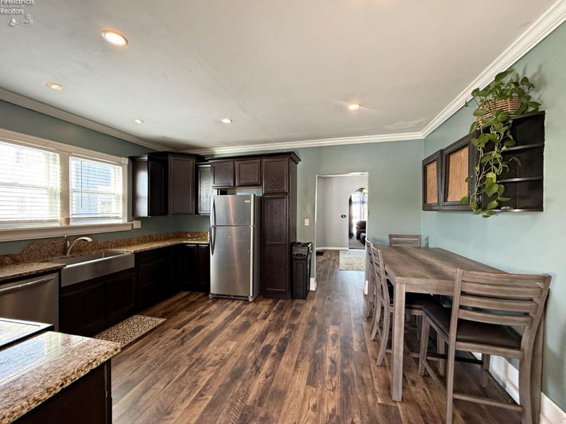 295 Circular St, Tiffin, OH 44883 Photo 12