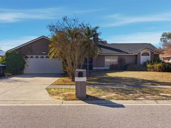 1500 HEIRLOOM DRIVE, ORLANDO, FL 32818