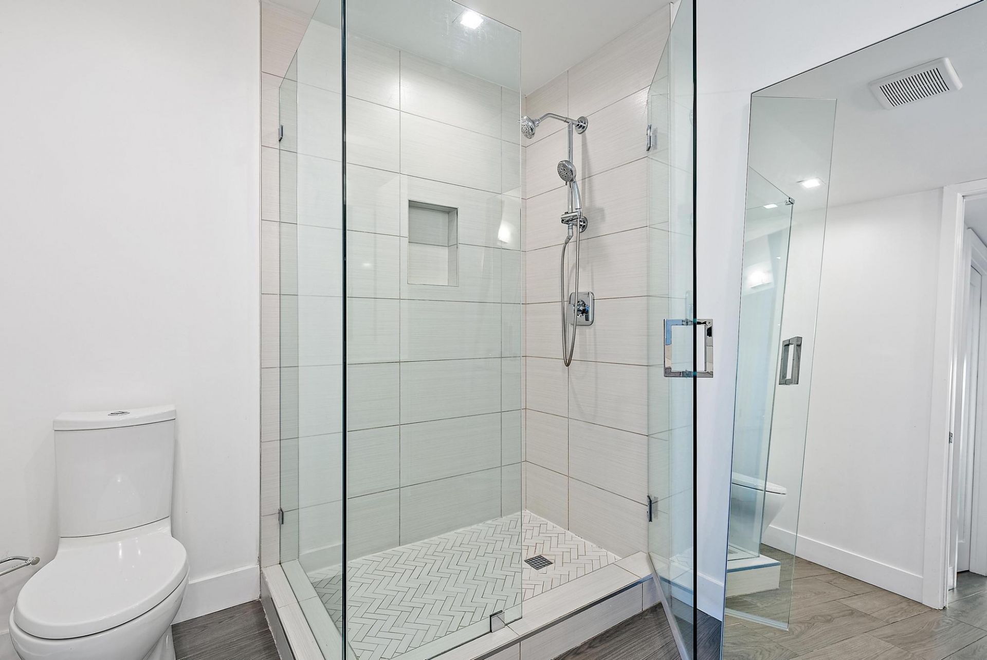 1 S Palmway, Unit 201, Lake Worth Beach, FL 33460 Photo