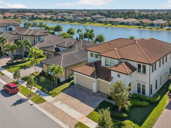 12090 Lake House Ln, Parkland, FL 33076