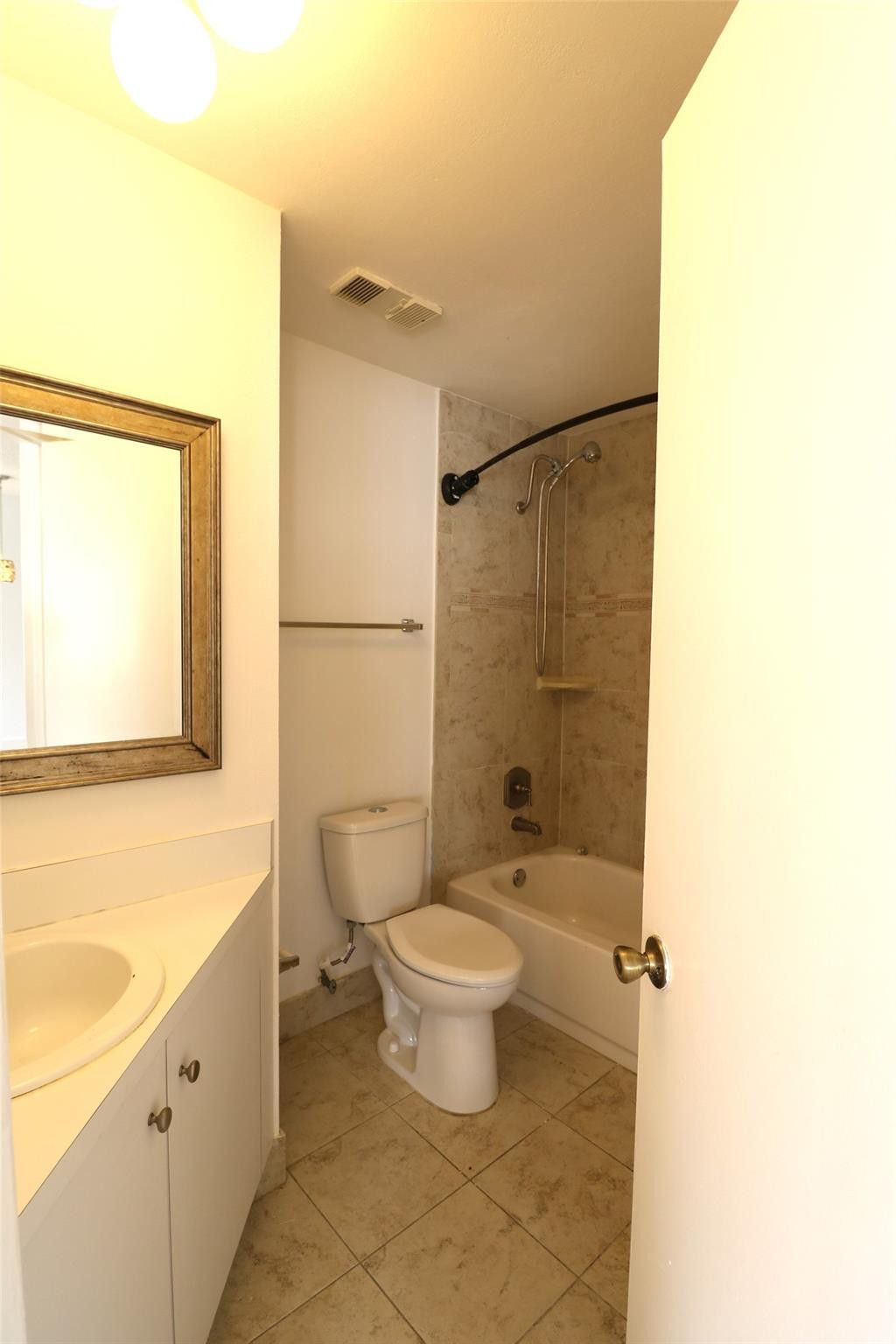 2445 SW 18th Terrace, Unit 907, Fort Lauderdale, FL 33315 Photo