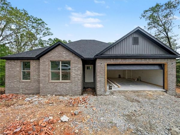 64 Islay Drive, Bella Vista, AR 72715