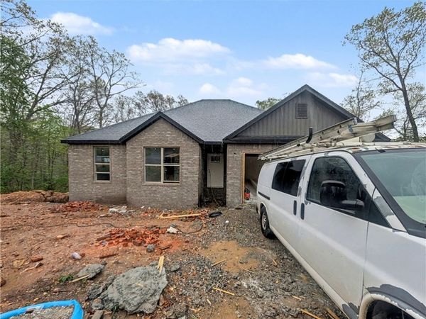 64 Islay Drive, Bella Vista, AR 72715
