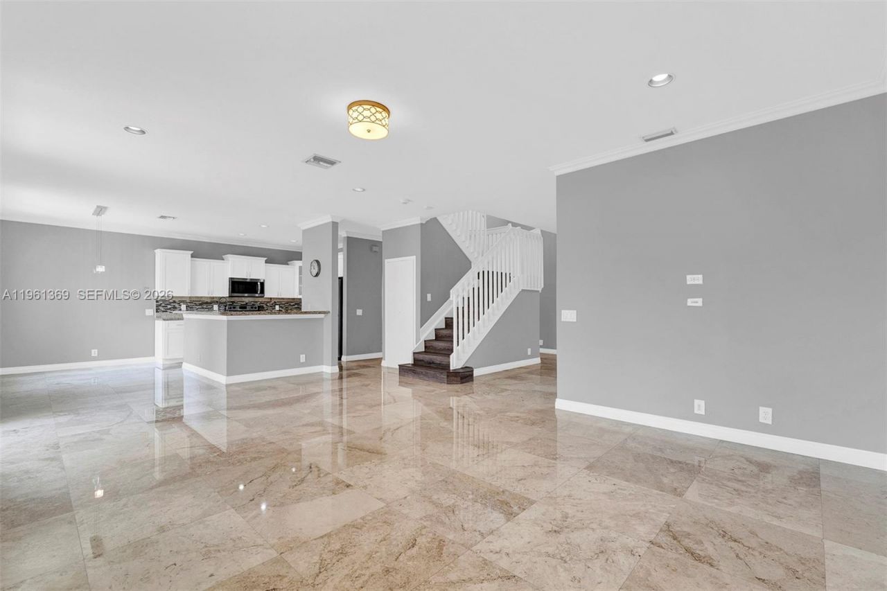 1518 Maple Dr , Unit 1518, Weston, FL 33327 Photo