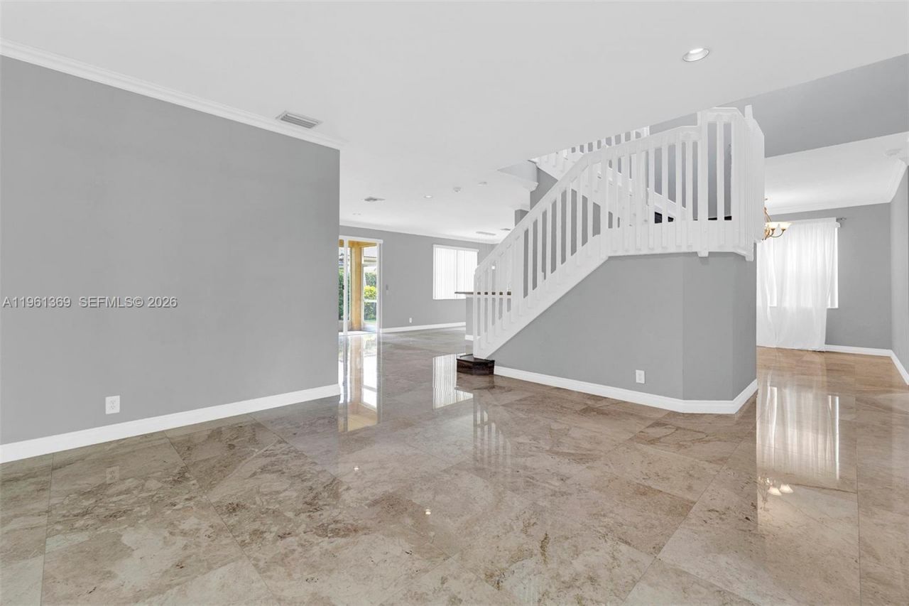 1518 Maple Dr , Unit 1518, Weston, FL 33327 Photo