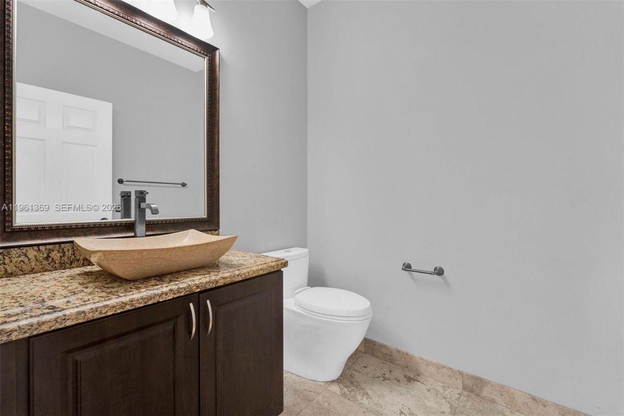 1518 Maple Dr , Unit 1518, Weston, FL 33327 Photo