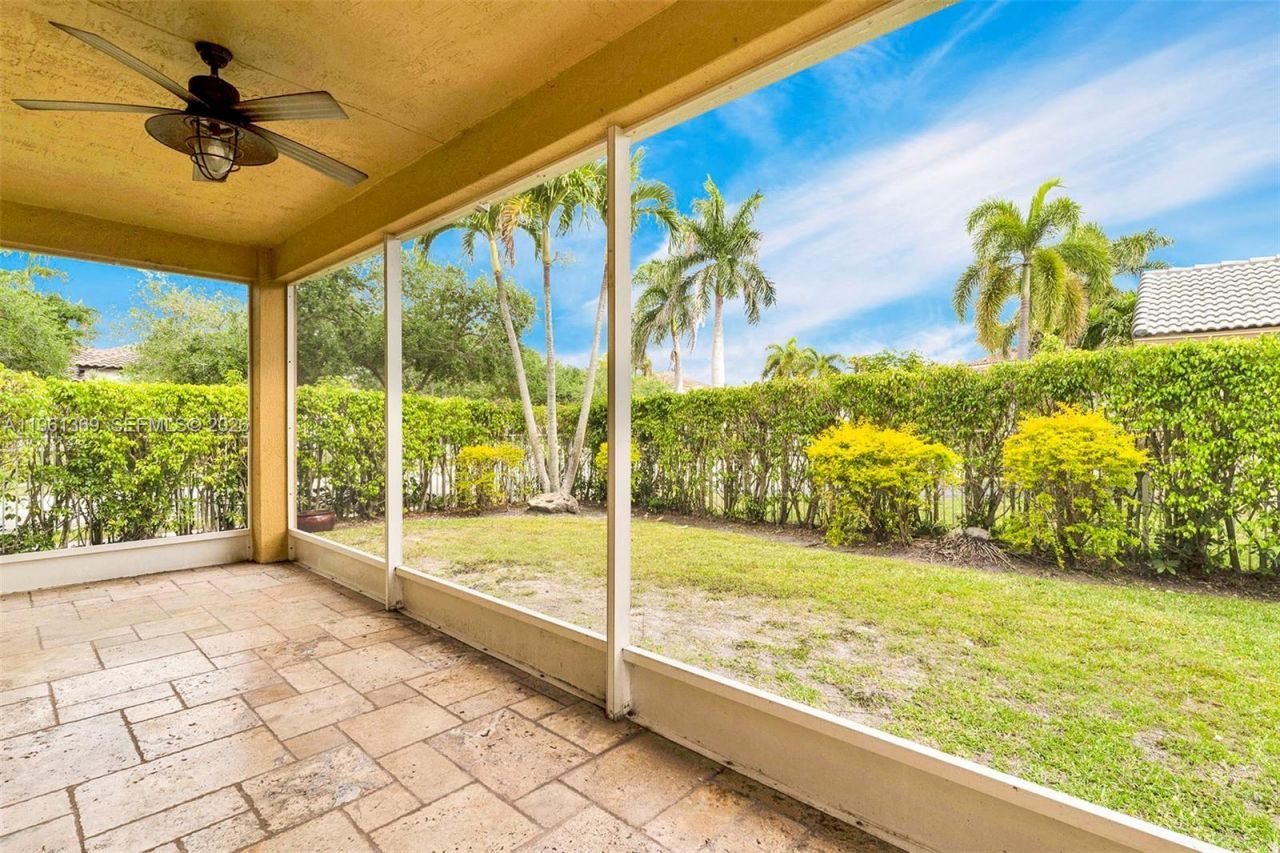 1518 Maple Dr , Unit 1518, Weston, FL 33327 Photo