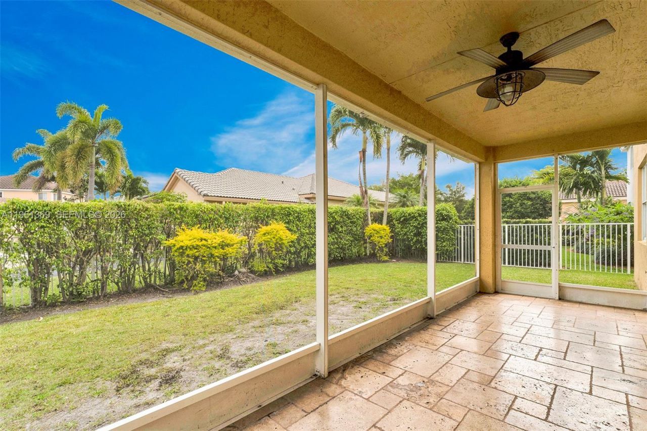 1518 Maple Dr , Unit 1518, Weston, FL 33327 Photo