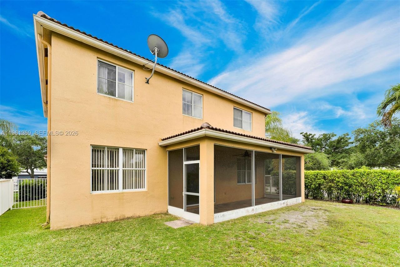 1518 Maple Dr , Unit 1518, Weston, FL 33327 Photo