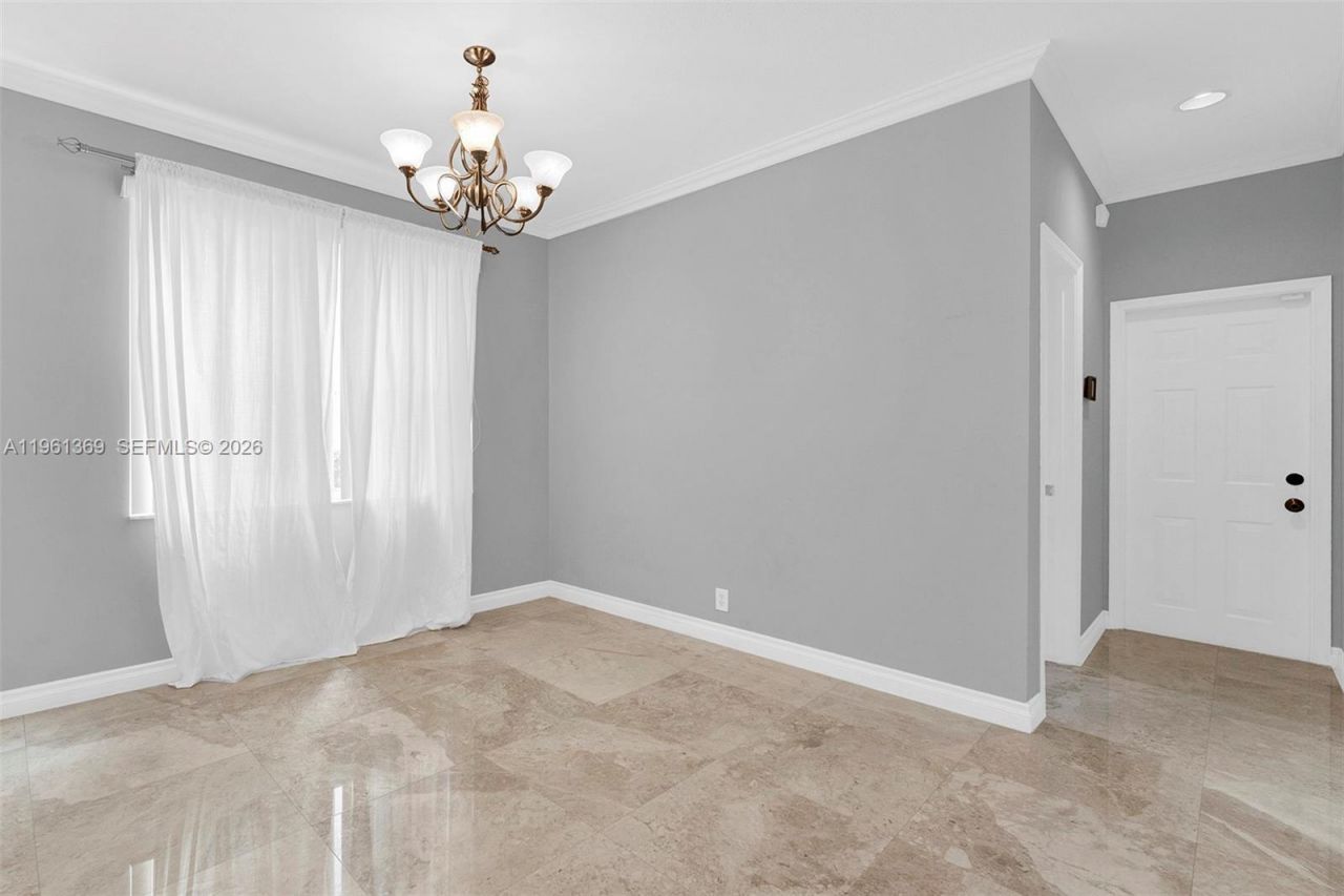 1518 Maple Dr , Unit 1518, Weston, FL 33327 Photo