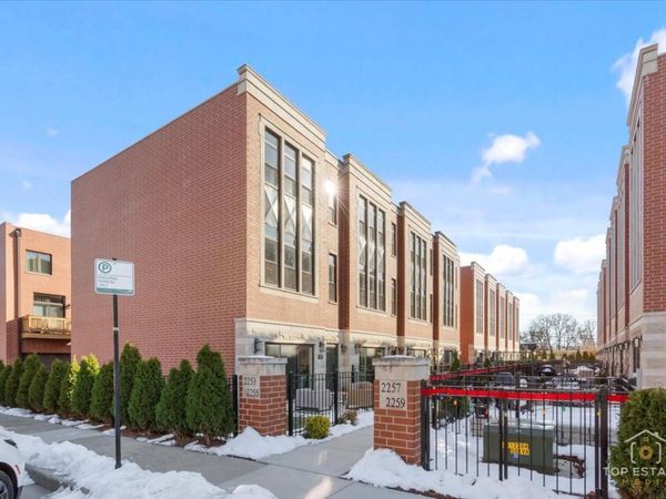 2253 W Coulter Street, Unit 1, Chicago, IL 60608
