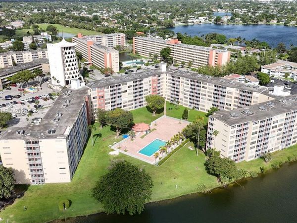 1750 NE 191st St, Unit 507-1, Miami, FL 33179