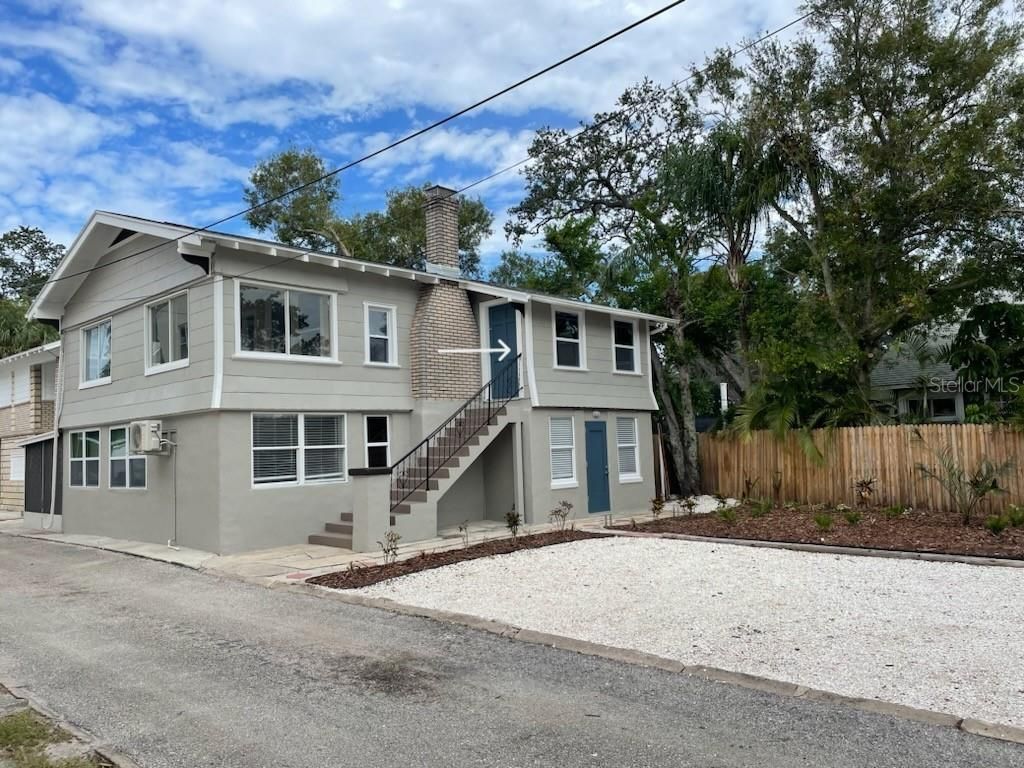 2624 12th Street N, Unit 2, Saint Petersburg, FL 33704 Main Photo