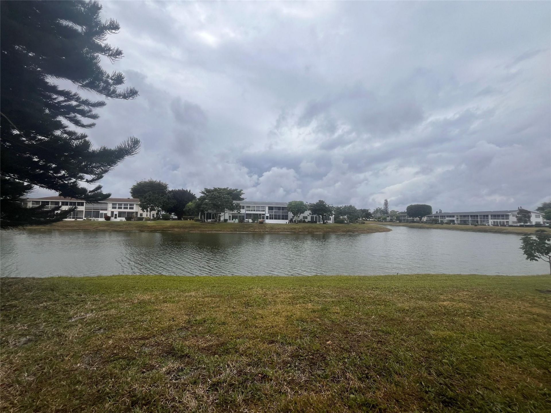 102 Somerset F, Unit 102, West Palm Beach, FL 33417 Photo