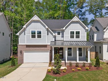 2706 Pathway Drive, Chapel Hill, NC 27516