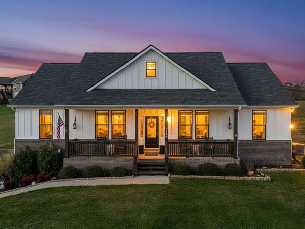 3126 Bridgewater Boulevard, Morristown, TN 37814