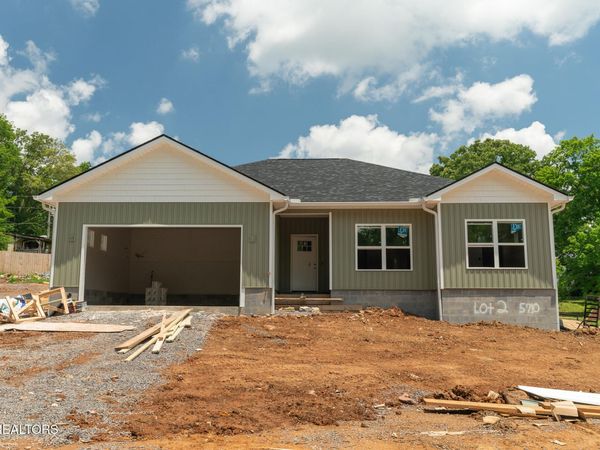 5710 Zurich Way, Knoxville, TN 37918