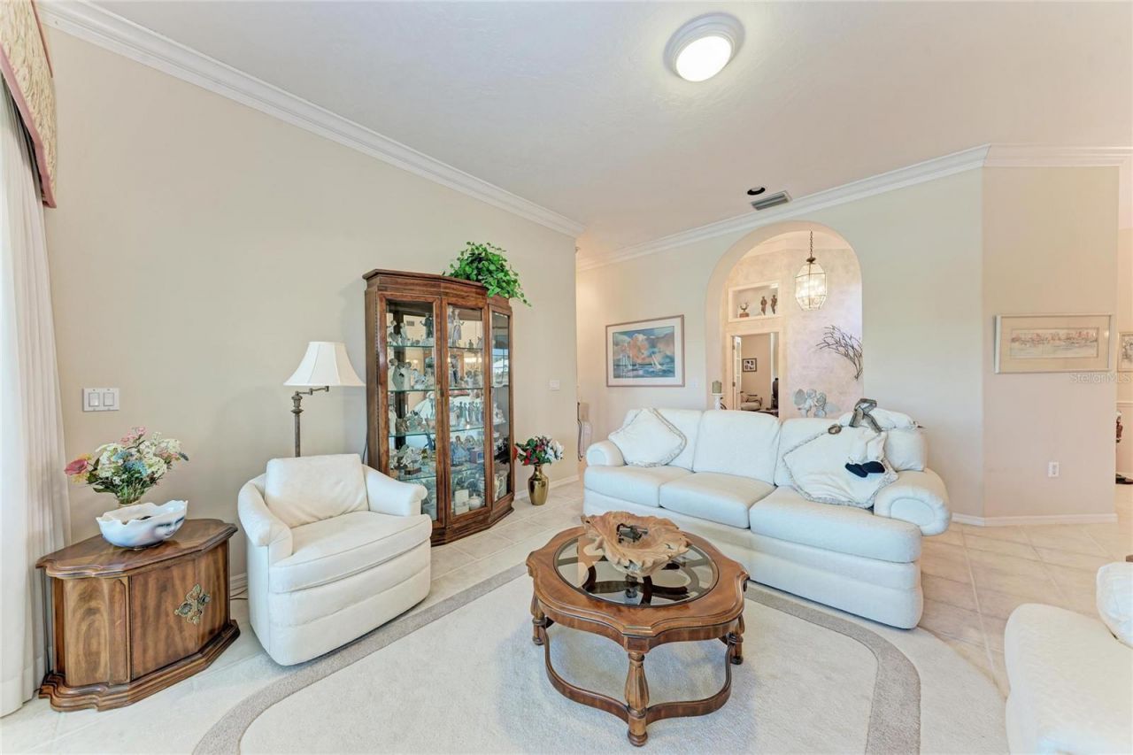 8383 Cypress Hollow Drive, Sarasota, FL 34238 Photo