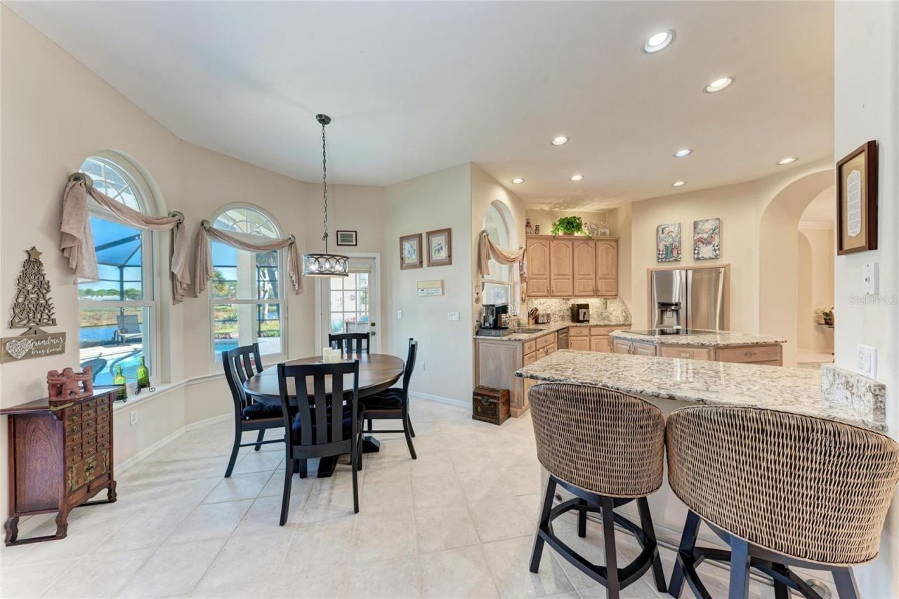 8383 Cypress Hollow Drive, Sarasota, FL 34238 Photo