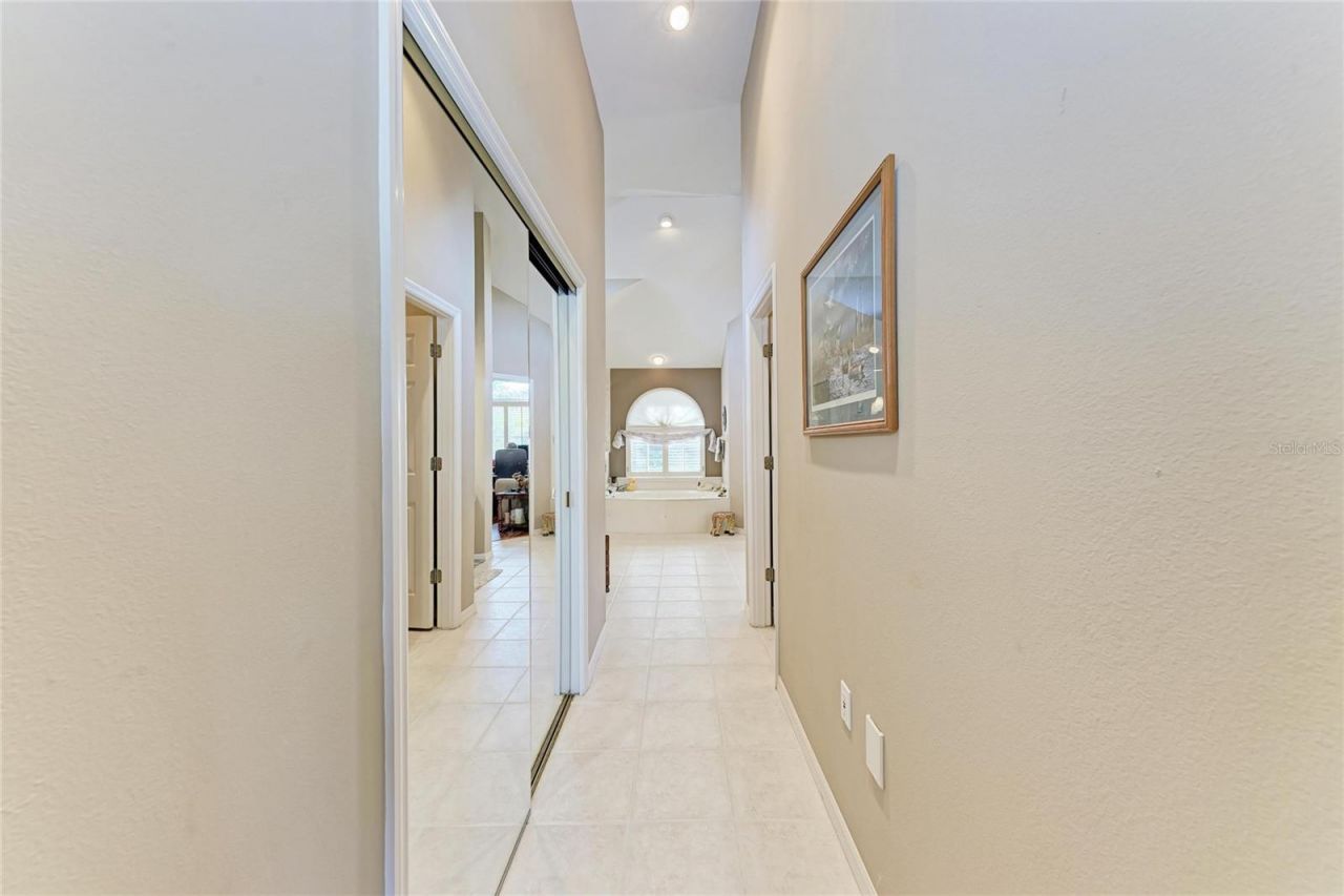 8383 Cypress Hollow Drive, Sarasota, FL 34238 Photo