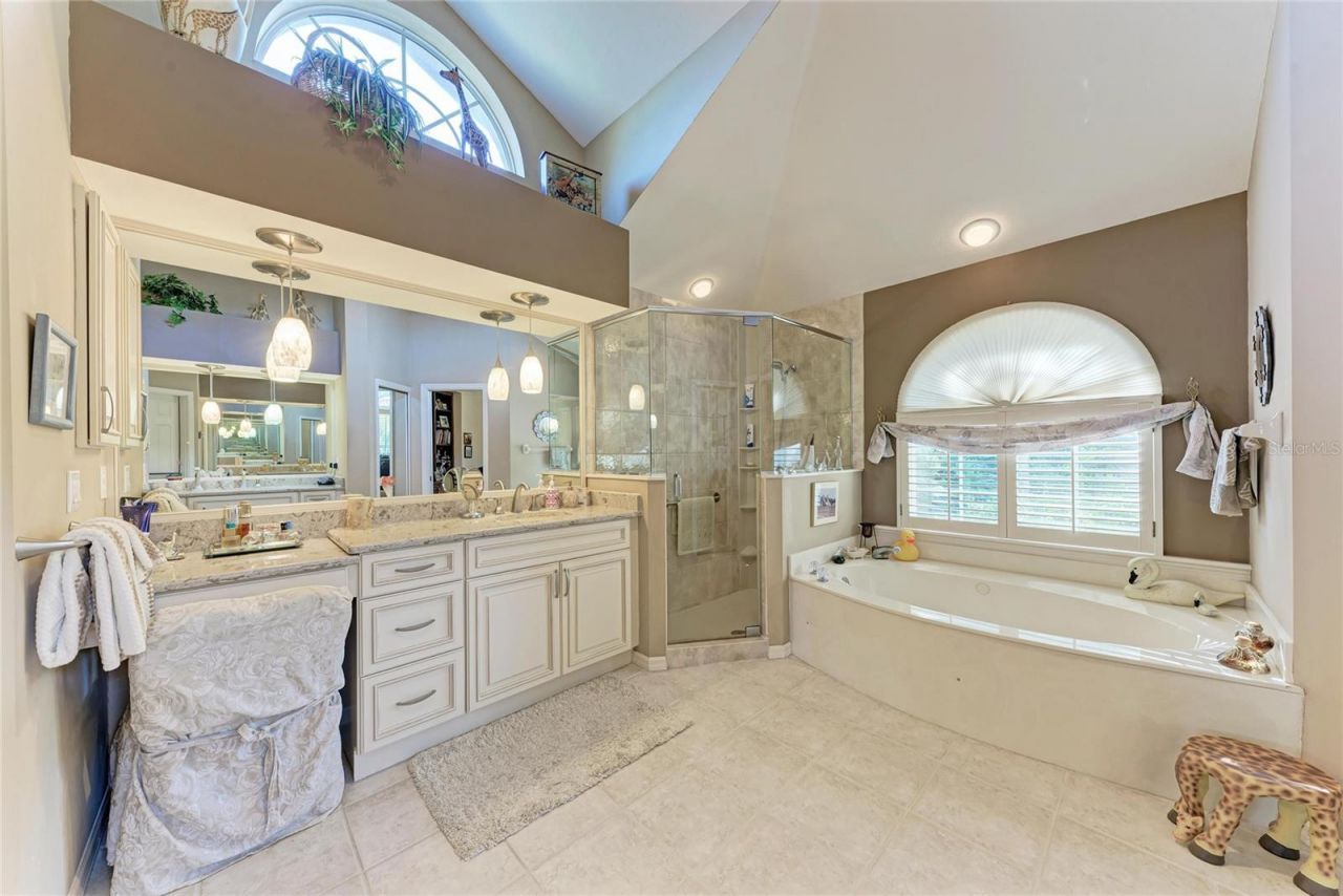 8383 Cypress Hollow Drive, Sarasota, FL 34238 Photo