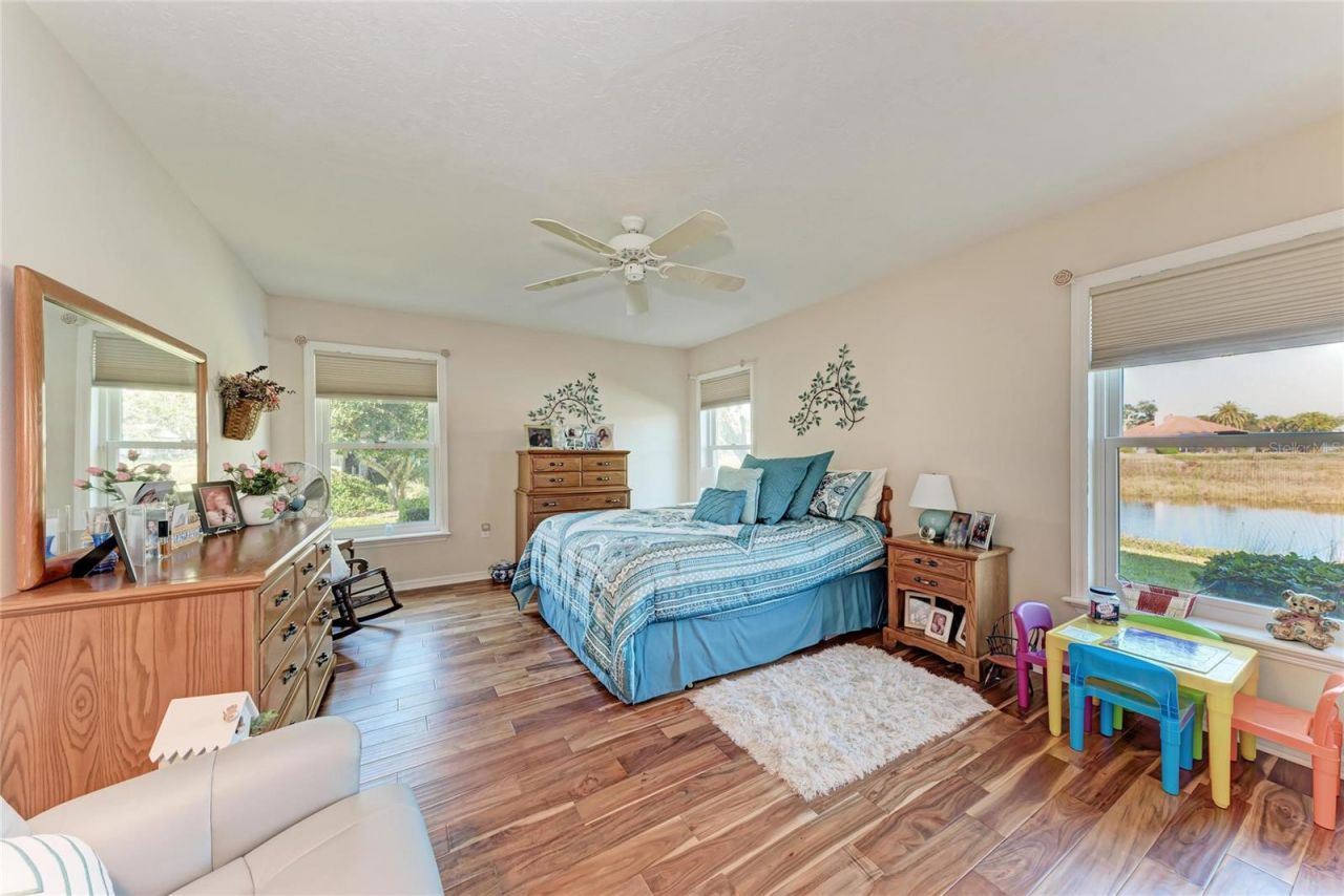 8383 Cypress Hollow Drive, Sarasota, FL 34238 Photo