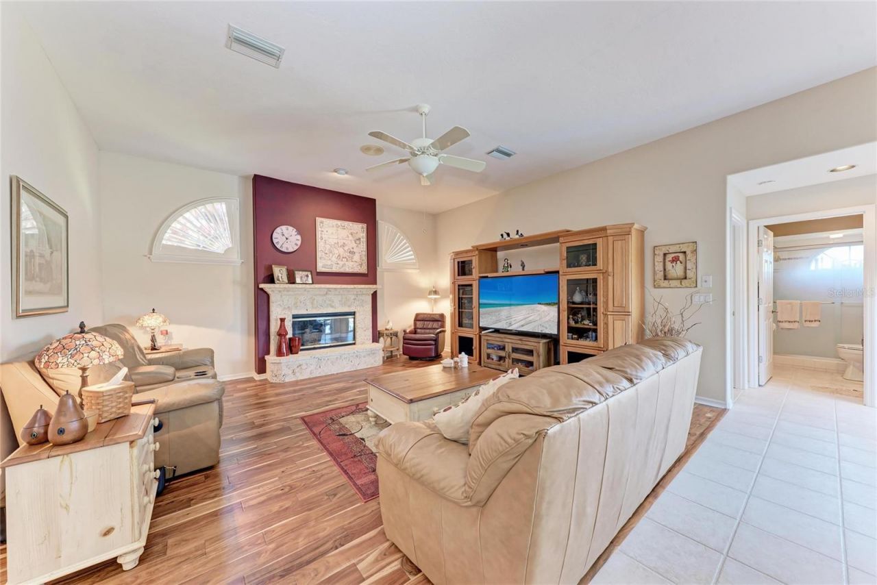 8383 Cypress Hollow Drive, Sarasota, FL 34238 Photo