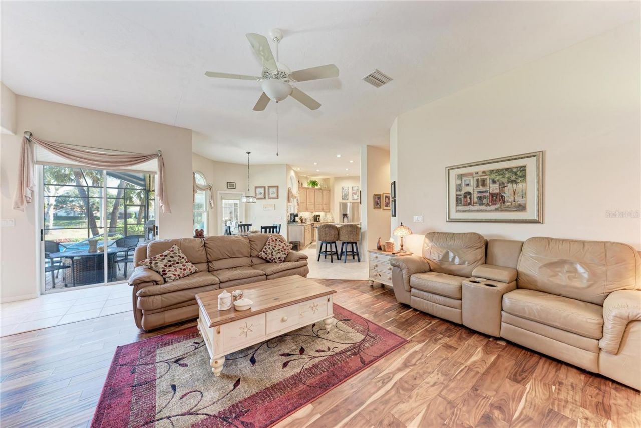 8383 Cypress Hollow Drive, Sarasota, FL 34238 Photo