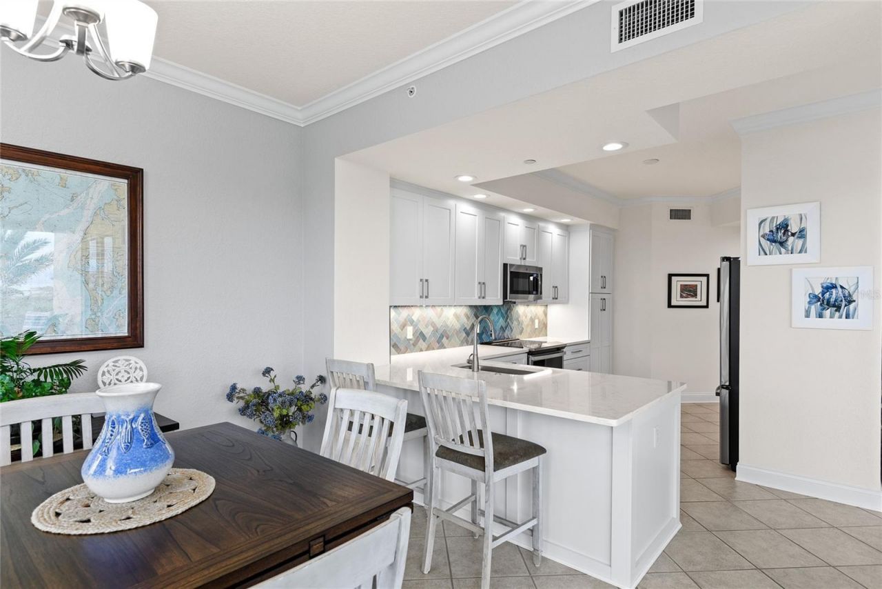 263 Minorca Beach Way, Unit 301, New Smyrna Beach, FL 32169 Photo