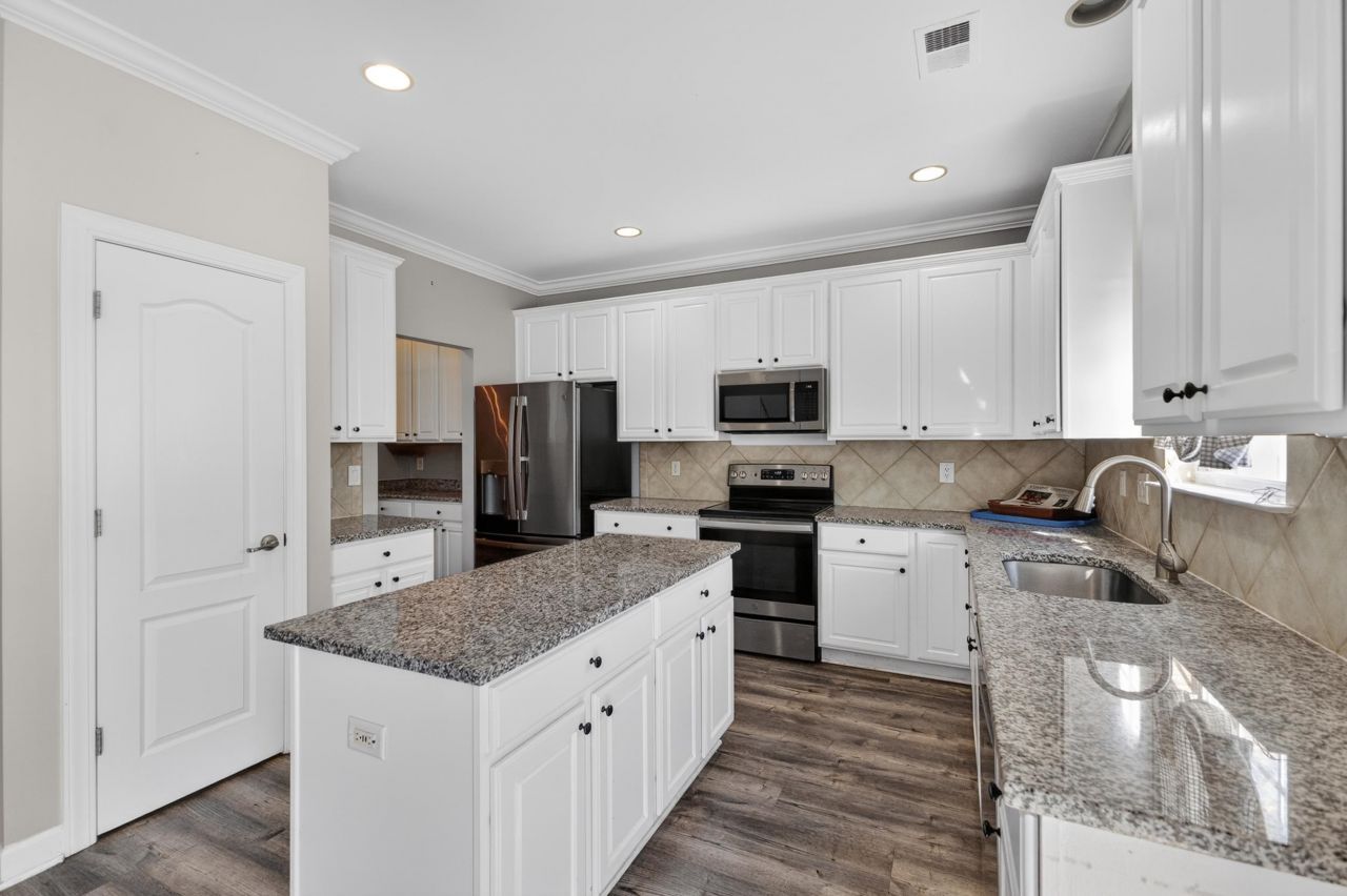 1431 Brighton Ave. Photo 11