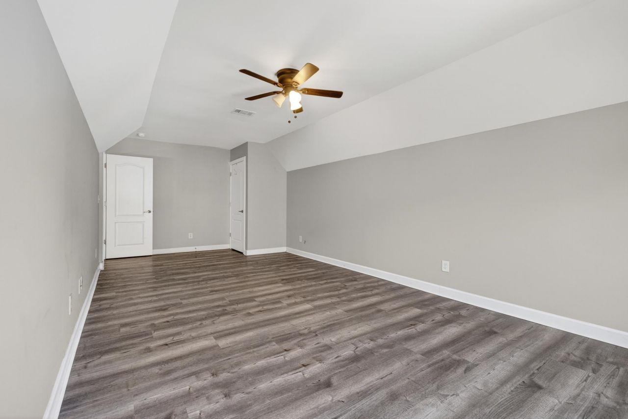 1431 Brighton Ave. Photo 18