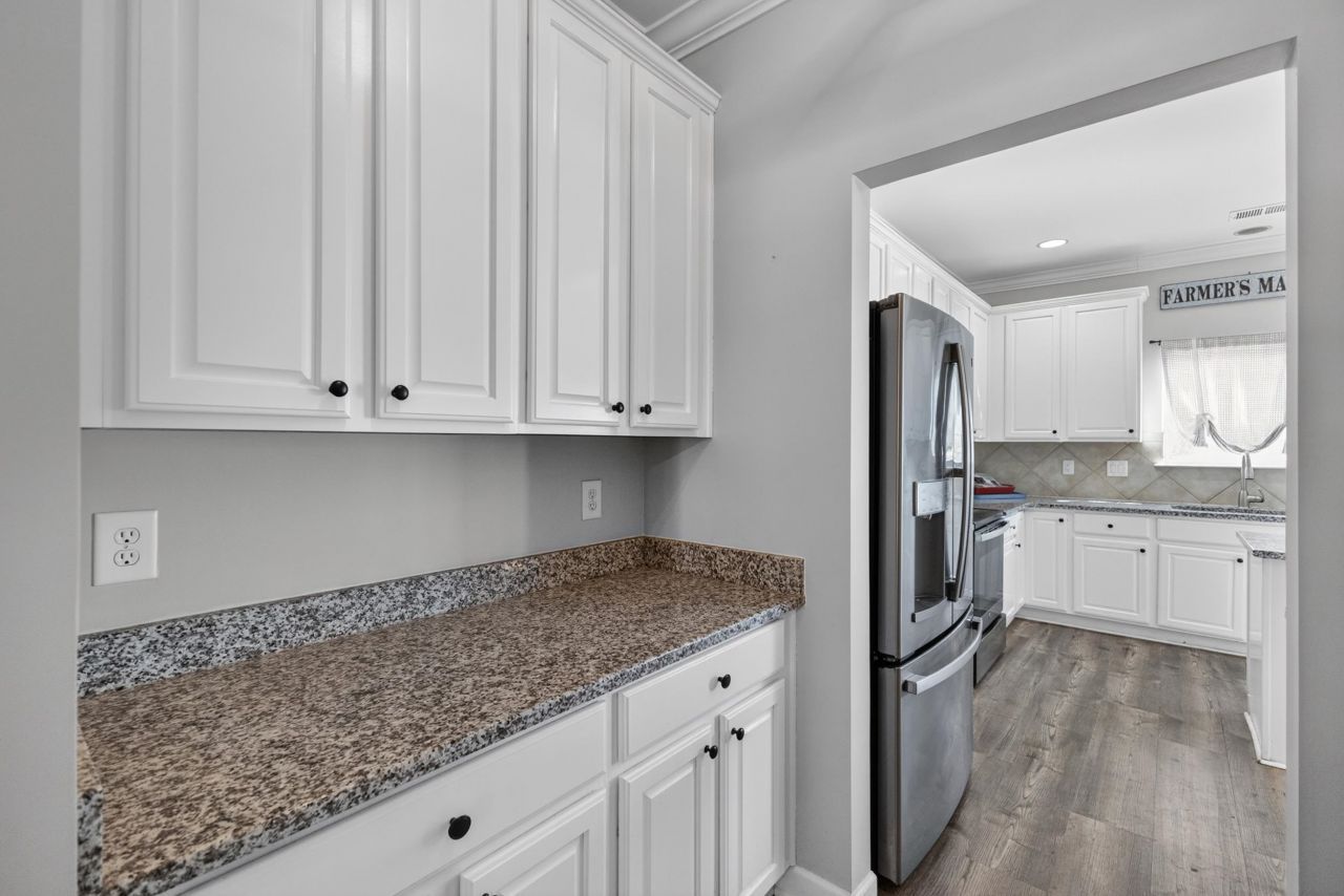 1431 Brighton Ave. Photo 9