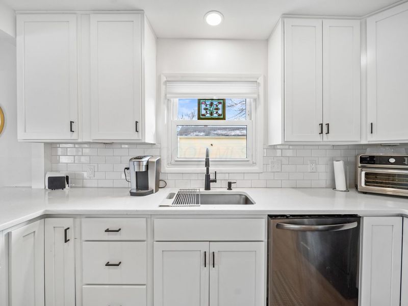 2981 Templeton Road , Columbus, OH 43209 Photo 15