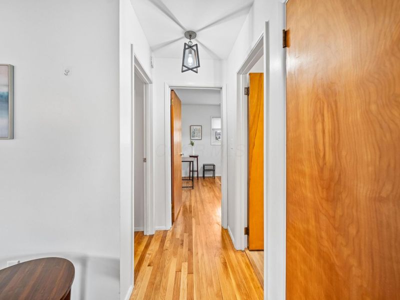 2981 Templeton Road , Columbus, OH 43209 Photo 23