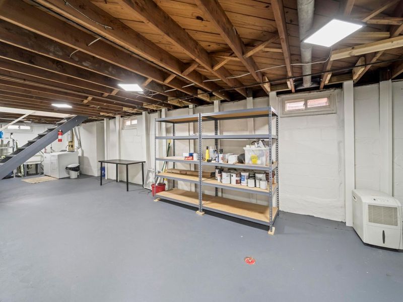 2981 Templeton Road , Columbus, OH 43209 Photo 46