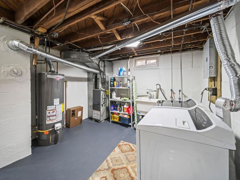 2981 Templeton Road , Columbus, OH 43209 Photo 48