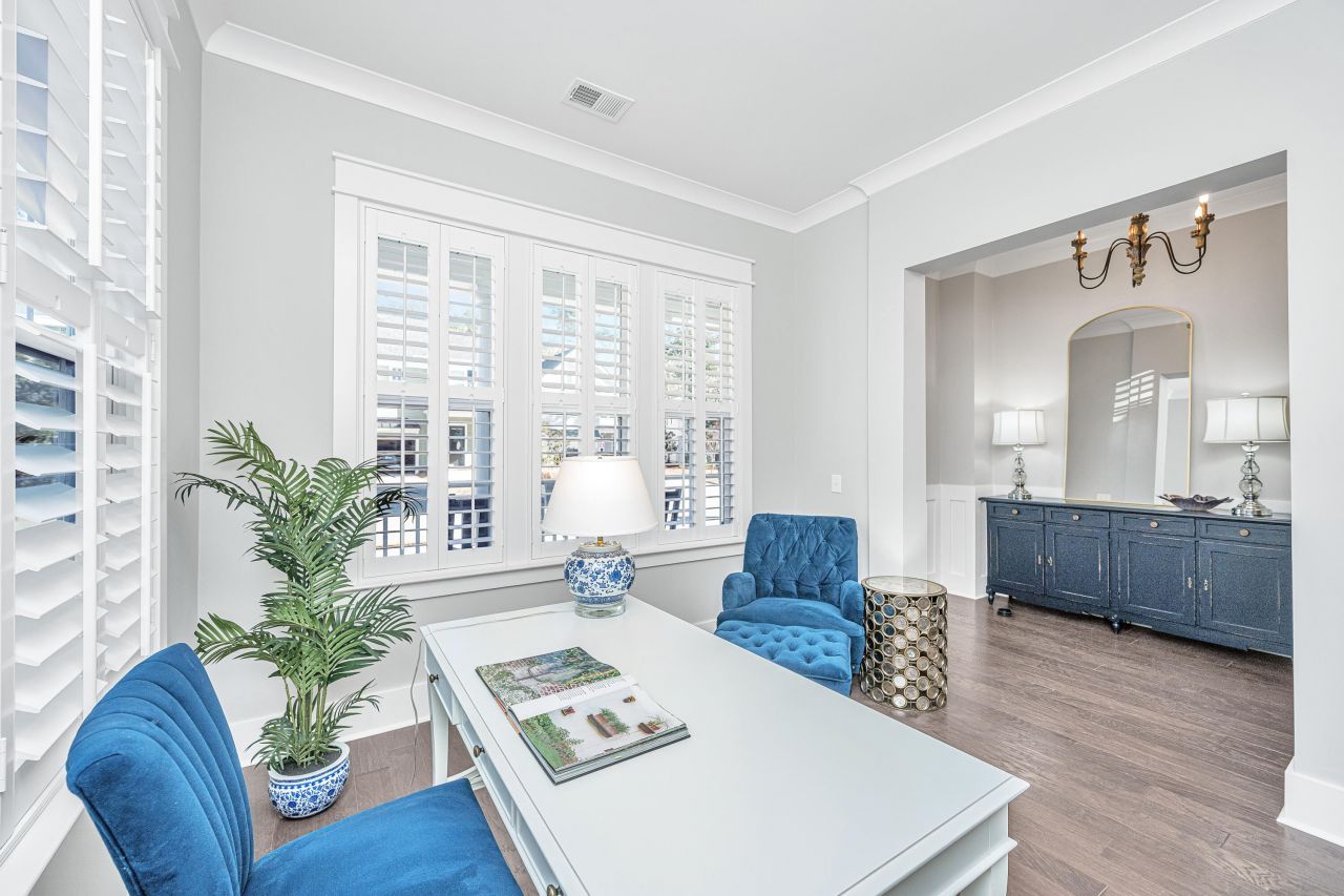 2675 Fountainhead Way Photo 6