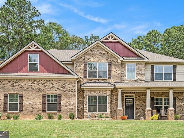 381 Homestead Circle, Forsyth, GA 31029