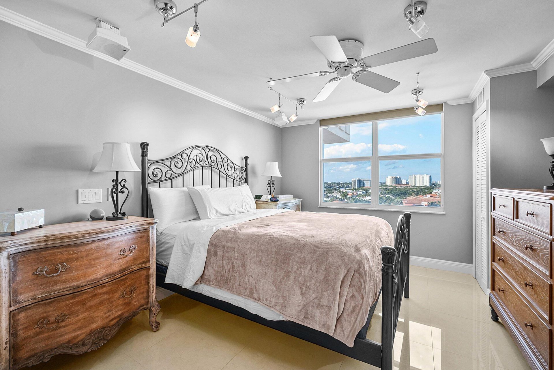 4505 S Ocean Boulevard, Unit 1008, Highland Beach, FL 33487 Photo