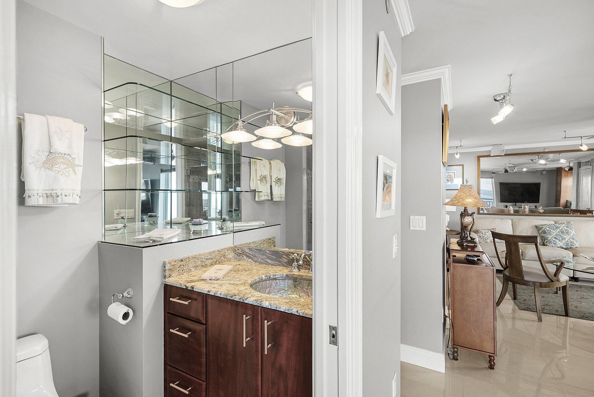 4505 S Ocean Boulevard, Unit 1008, Highland Beach, FL 33487 Photo